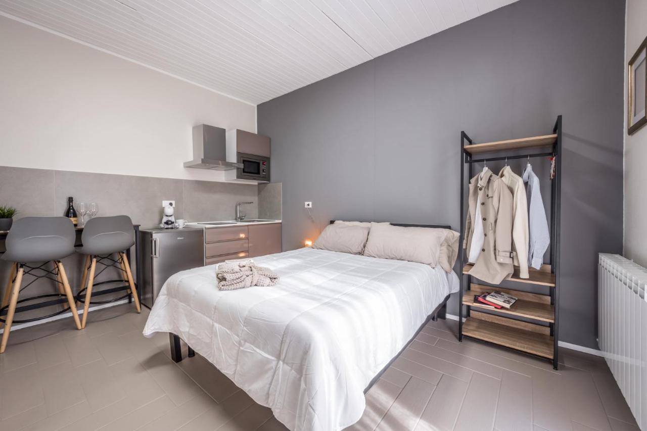 Suite 649 Mono Con Terrazzo مودينا المظهر الخارجي الصورة