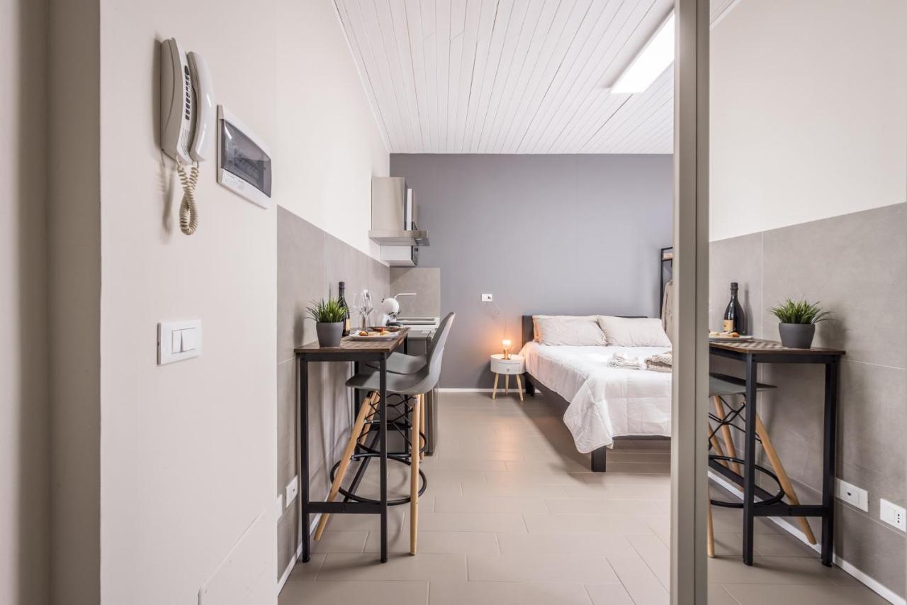 Suite 649 Mono Con Terrazzo مودينا المظهر الخارجي الصورة