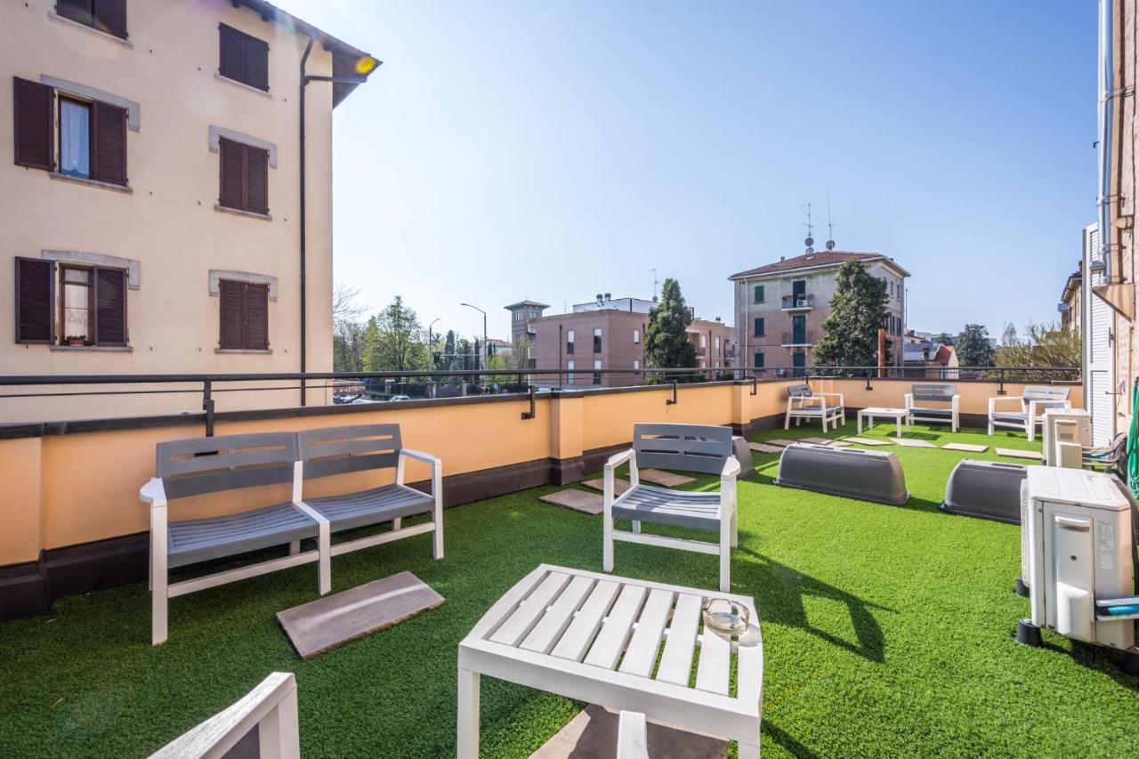 Suite 649 Mono Con Terrazzo مودينا المظهر الخارجي الصورة